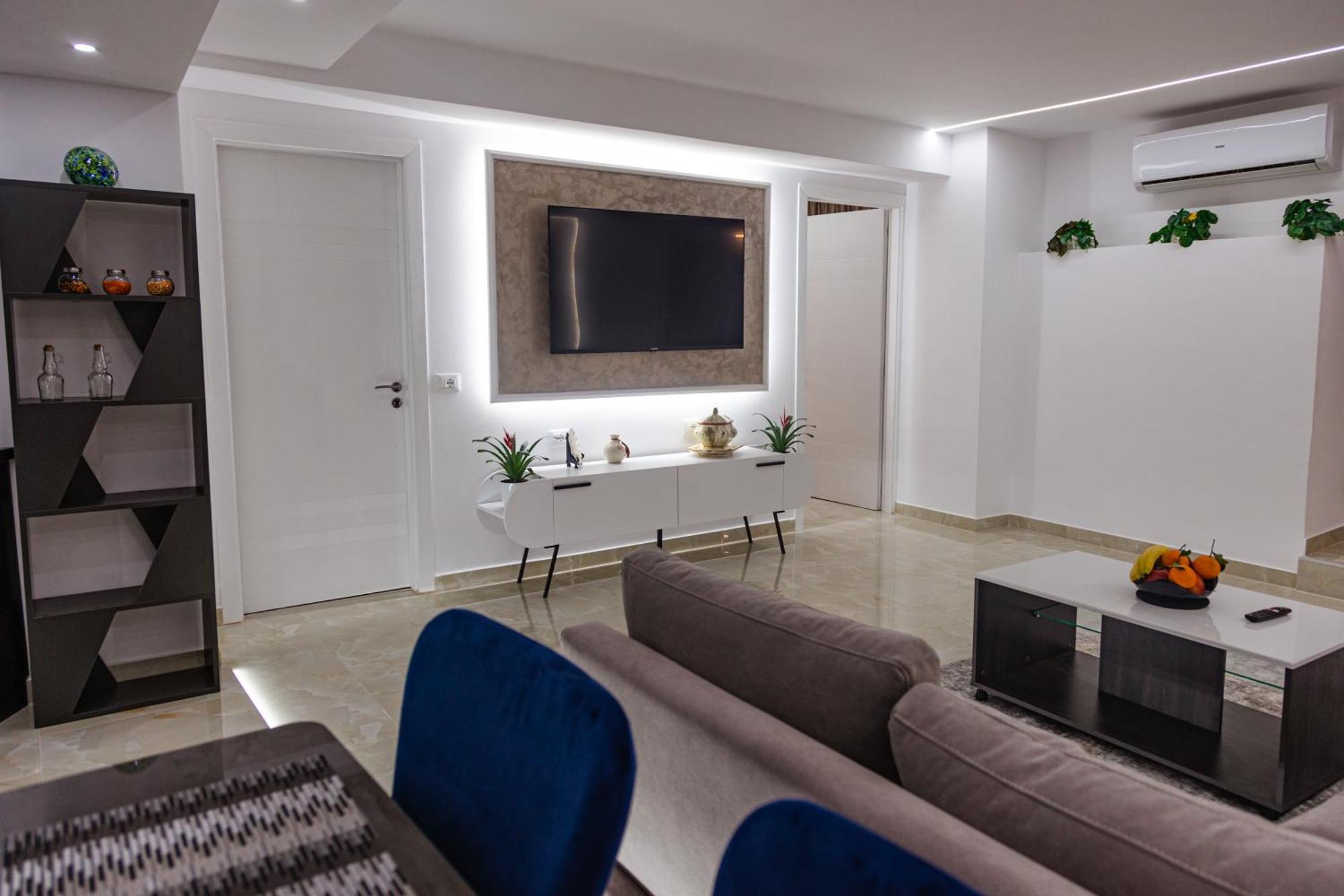 Mon Prive Apartment Тирана Экстерьер фото
